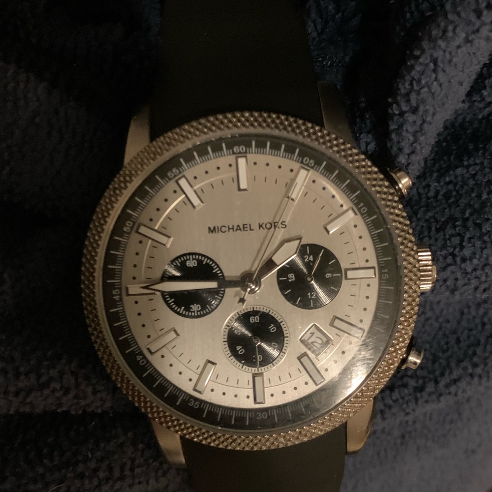 Michael Kors scout silver dial watch